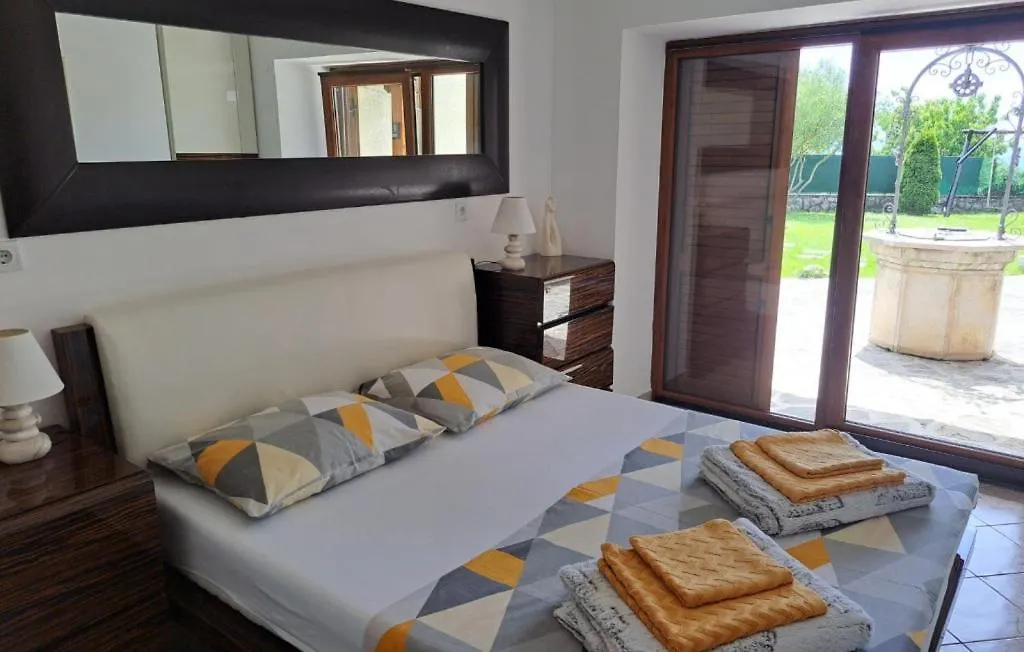 Villa Anitas Place By Villas Guide Jusici