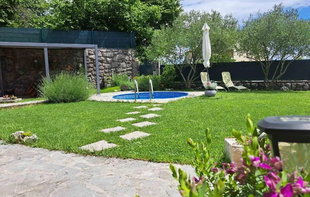 Villa Anitas Place By Villas Guide Jusici
